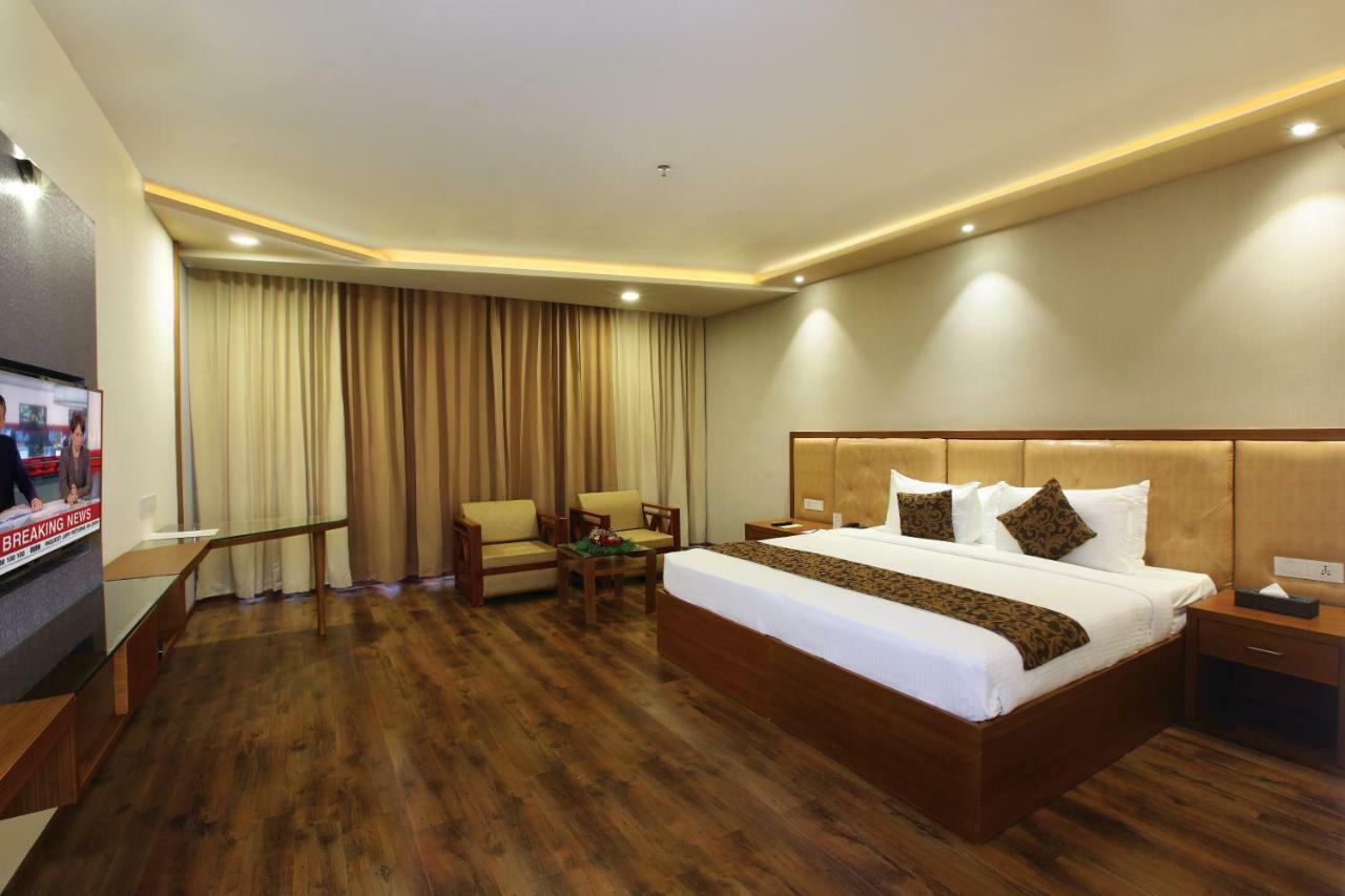 The River Retreat Heritage Ayurvedic Resort Shoranur Esterno foto