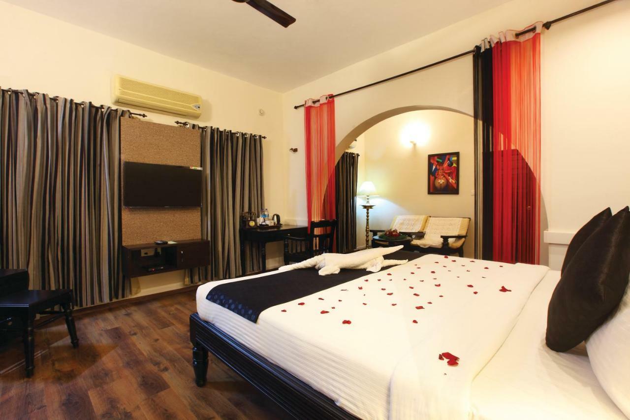 The River Retreat Heritage Ayurvedic Resort Shoranur Esterno foto